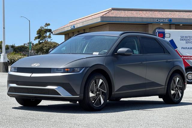 2025 Hyundai IONIQ 5 SEL