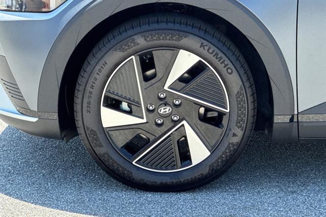 2025 Hyundai IONIQ 5 SEL