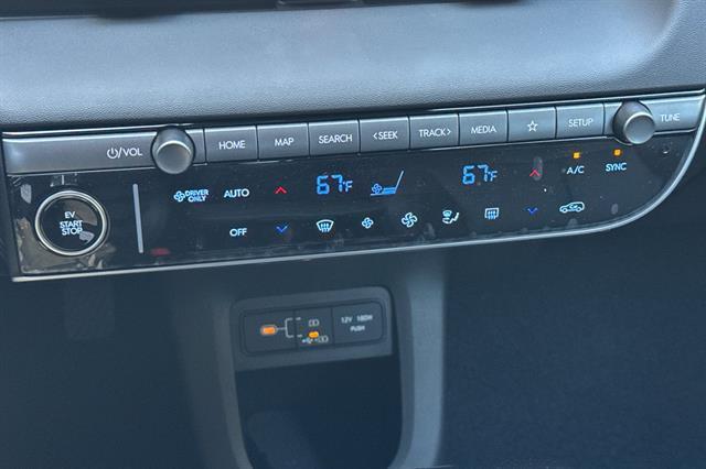 2025 Hyundai IONIQ 5 SEL