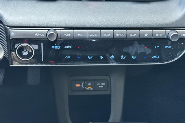 2025 Hyundai IONIQ 5 SEL