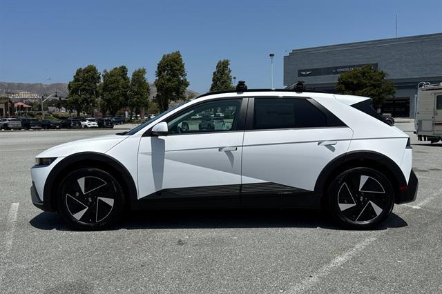 2025 Hyundai IONIQ 5 SEL