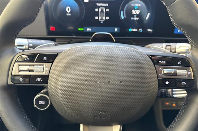 2025 Hyundai IONIQ 5 SEL
