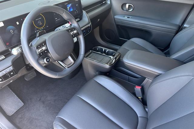 2025 Hyundai IONIQ 5 SEL