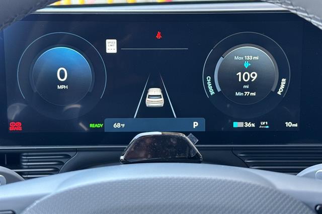 2025 Hyundai IONIQ 5 SEL