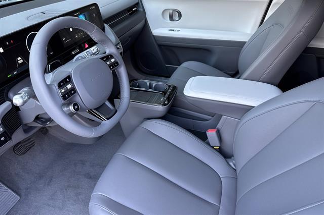 2025 Hyundai IONIQ 5 SEL