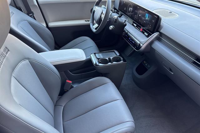 2025 Hyundai IONIQ 5 SEL