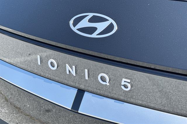 2025 Hyundai IONIQ 5 SEL