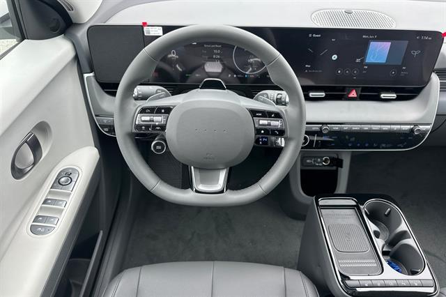 2025 Hyundai IONIQ 5 SEL