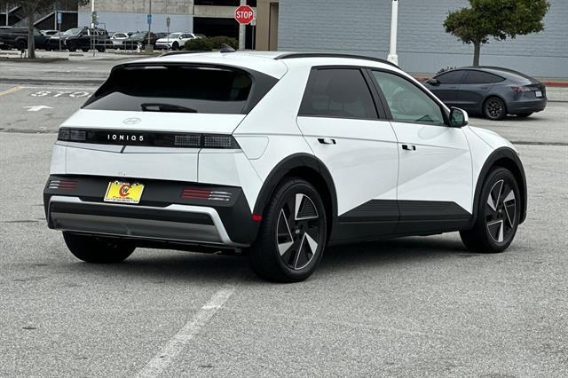 2025 Hyundai IONIQ 5 SEL