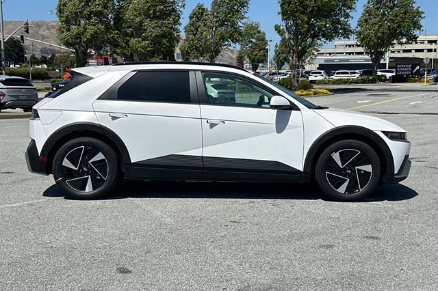 2025 Hyundai IONIQ 5 SEL