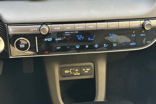 2025 Hyundai IONIQ 5 SEL