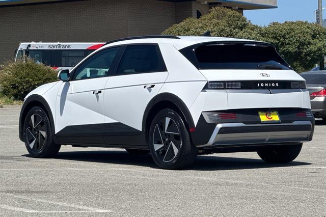 2025 Hyundai IONIQ 5 SEL