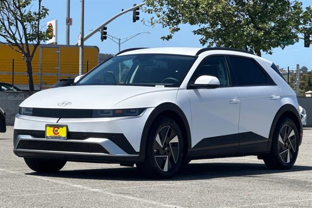 2025 Hyundai IONIQ 5 SEL