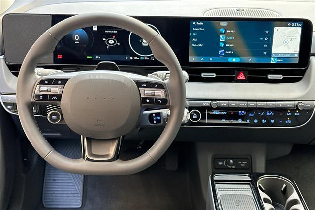 2025 Hyundai IONIQ 5 SEL