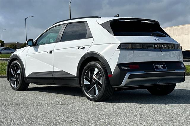 2025 Hyundai IONIQ 5 SEL