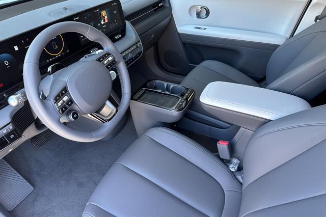 2025 Hyundai IONIQ 5 SEL