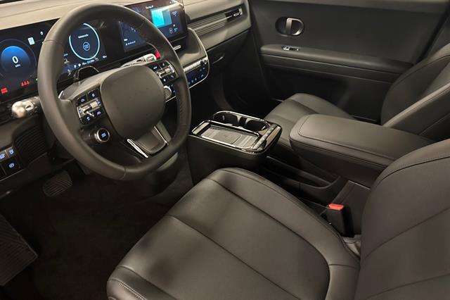 2025 Hyundai IONIQ 5 SEL