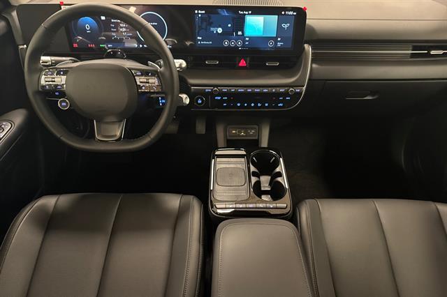 2025 Hyundai IONIQ 5 SEL