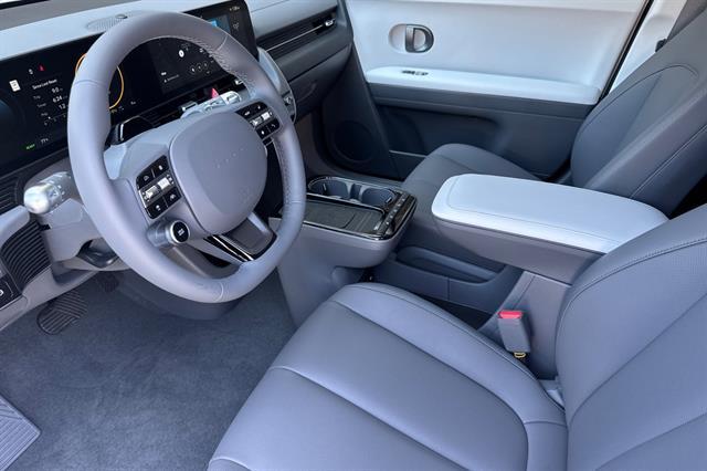 2025 Hyundai IONIQ 5 SEL