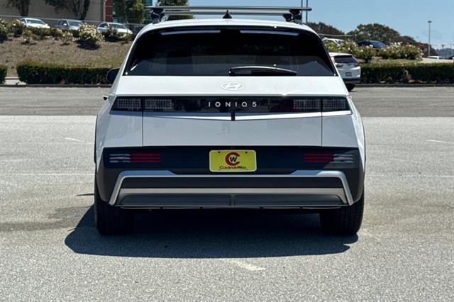 2025 Hyundai IONIQ 5 SEL