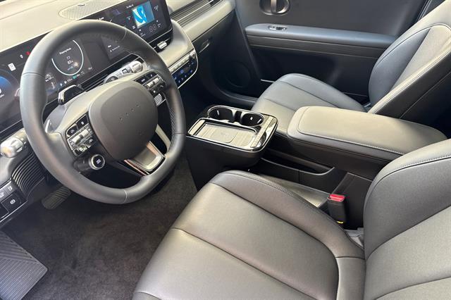 2025 Hyundai IONIQ 5 SEL