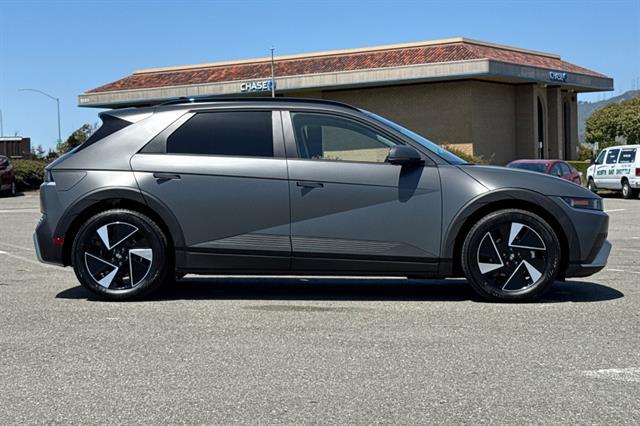 2025 Hyundai IONIQ 5 SEL