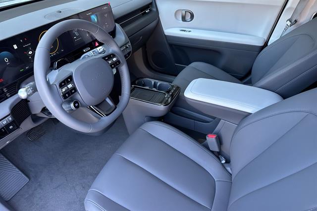 2025 Hyundai IONIQ 5 SEL