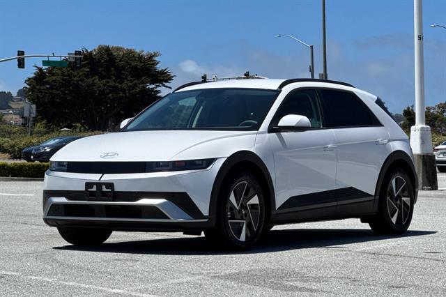 2025 Hyundai IONIQ 5 SEL