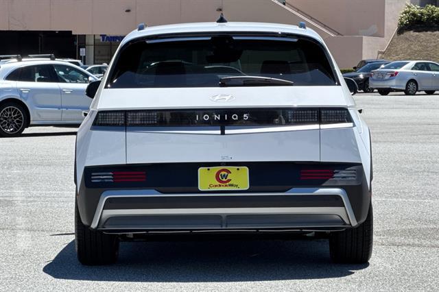 2025 Hyundai IONIQ 5 SEL