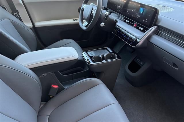 2025 Hyundai IONIQ 5 SEL