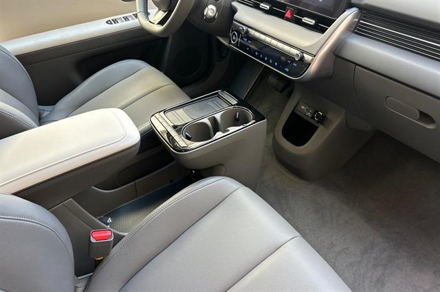 2025 Hyundai IONIQ 5 SEL