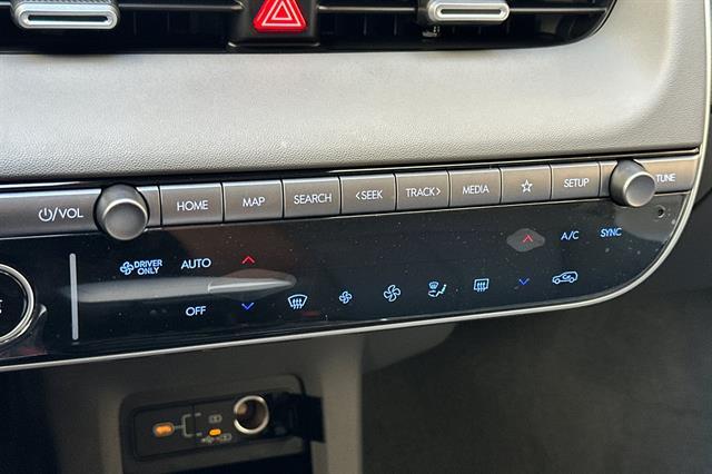 2025 Hyundai IONIQ 5 SEL