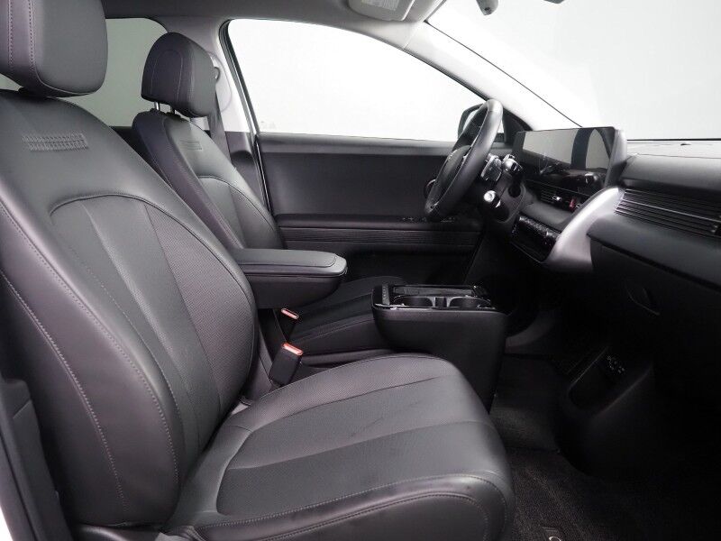 2025 Hyundai IONIQ 5 SEL *NAVIGATION, ADAPTIVE CRUISE, SAFETY ALERTS, BACKUP-CAMERA, DIGITAL COCKPIT, HEATED SEATS/STEERING, POWER LIFTGATE, WIRELESS CHARGING, ANDROID & APPLE Round Rock TX