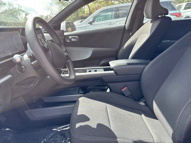 2025 Hyundai IONIQ 6 SE Standard Range Seffner FL