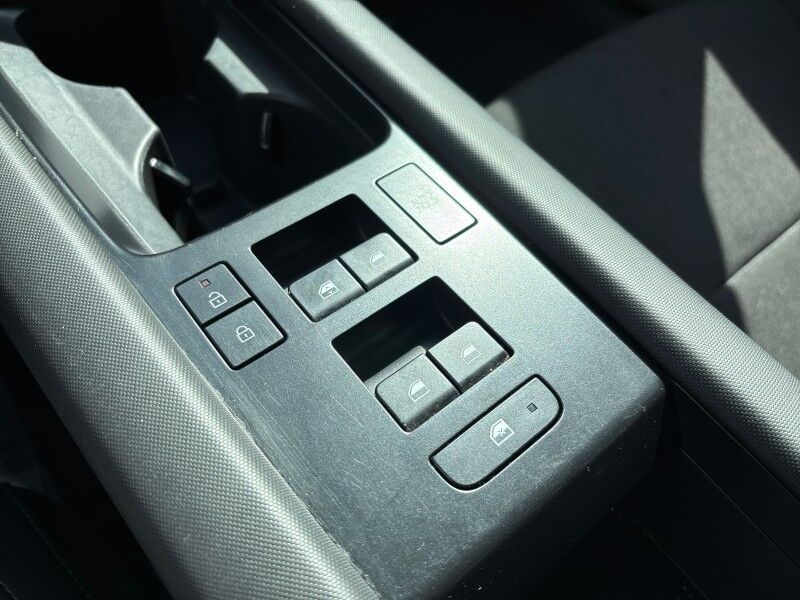 2025 Hyundai IONIQ 6 SE Standard Range Seffner FL