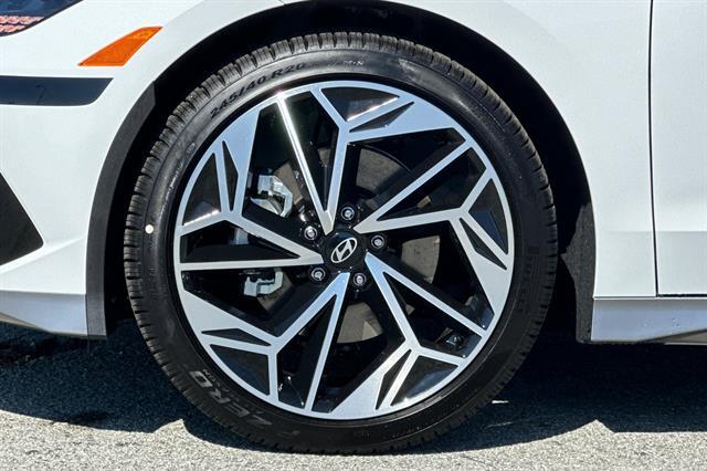 2025 Hyundai IONIQ 6 SEL
