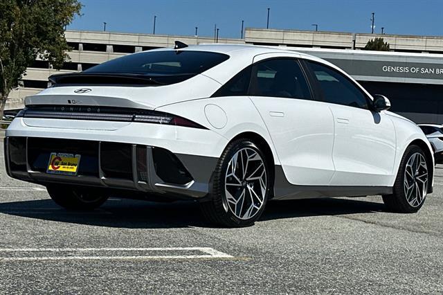 2025 Hyundai IONIQ 6 SEL
