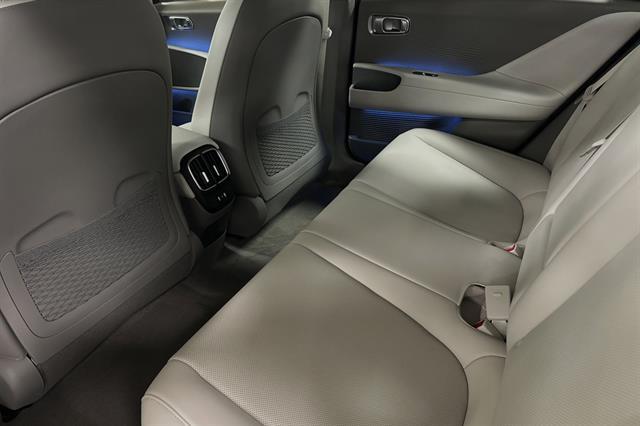 2025 Hyundai IONIQ 6 SEL