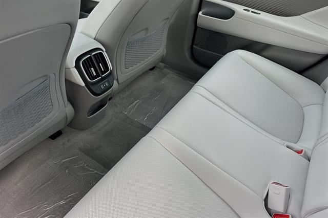 2025 Hyundai IONIQ 6 SEL