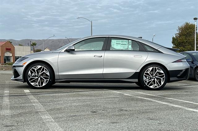 2025 Hyundai IONIQ 6 SEL