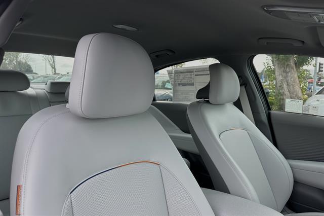 2025 Hyundai IONIQ 6 SEL