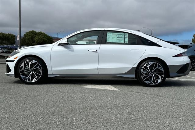 2025 Hyundai IONIQ 6 SEL
