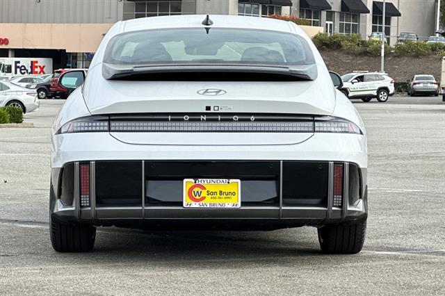 2025 Hyundai IONIQ 6 SEL