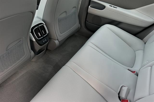 2025 Hyundai IONIQ 6 SEL