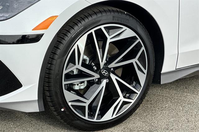 2025 Hyundai IONIQ 6 SEL