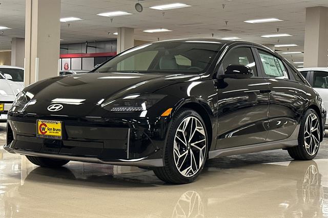 2025 Hyundai IONIQ 6 SEL