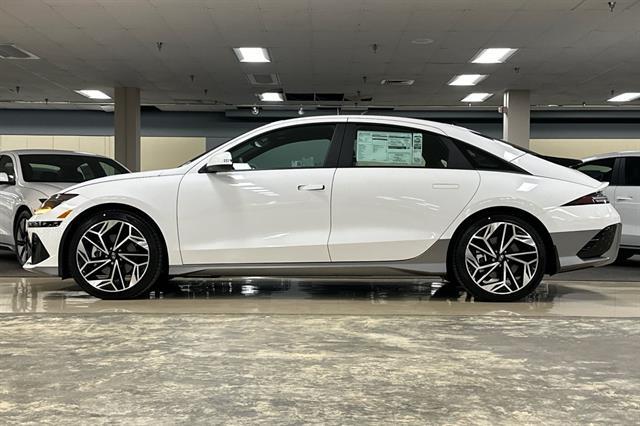 2025 Hyundai IONIQ 6 SEL