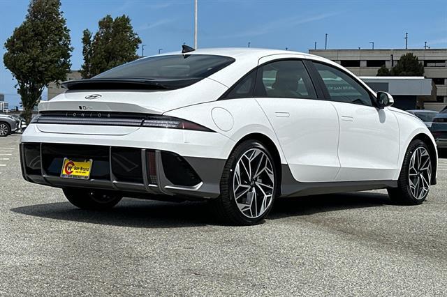 2025 Hyundai IONIQ 6 SEL
