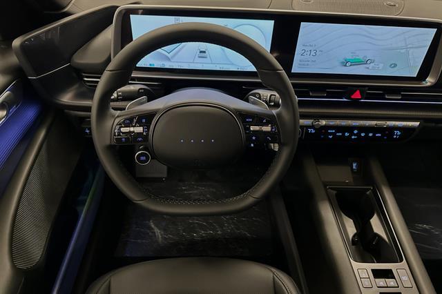 2025 Hyundai IONIQ 6 SEL