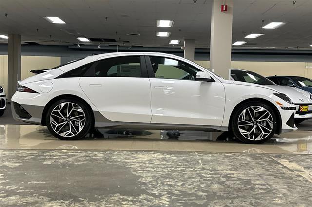 2025 Hyundai IONIQ 6 SEL